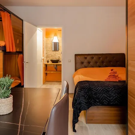 Hostel Recharge