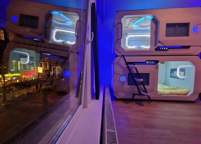 Recharge Hostel Ρότερνταμ